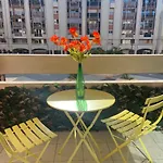 Appartement 2 Chambres 6 Couchages Au Coeur De Nice Port