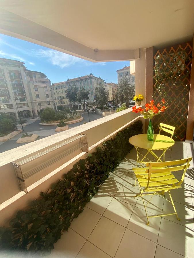 2 6 Couchages Au Coeur De Port Nizza
